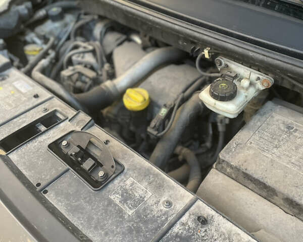 Рено Гранд Сценик 2010 в Харькове на Automoto.ua Серый Рено Гранд Сценик, объемом двигателя 1.5 л и пробегом 325 тыс. км за 7000 $, фото 6 на Automoto.ua