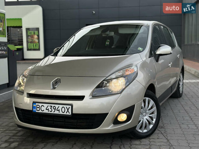 Серый Рено Гранд Сценик, объемом двигателя 1.5 л и пробегом 197 тыс. км за 6950 $, фото 14 на Automoto.ua