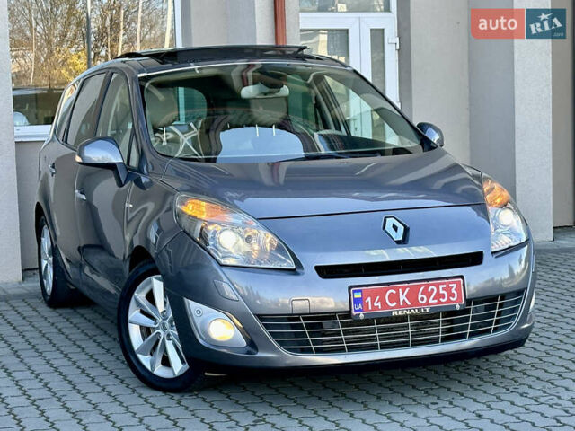 Серый Рено Гранд Сценик, объемом двигателя 2 л и пробегом 244 тыс. км за 7800 $, фото 51 на Automoto.ua