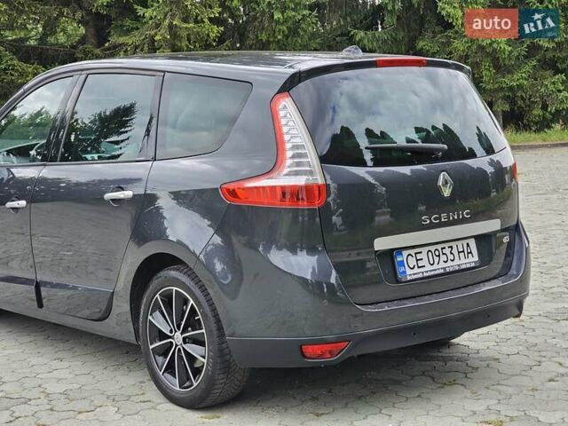Серый Рено Гранд Сценик, объемом двигателя 2 л и пробегом 290 тыс. км за 6900 $, фото 4 на Automoto.ua