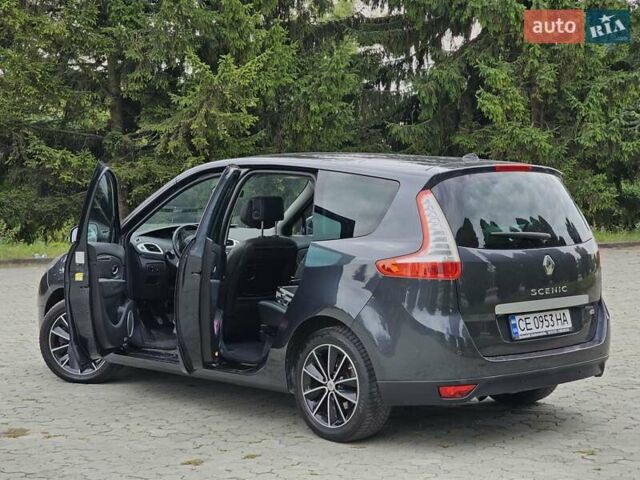 Серый Рено Гранд Сценик, объемом двигателя 2 л и пробегом 290 тыс. км за 6900 $, фото 8 на Automoto.ua