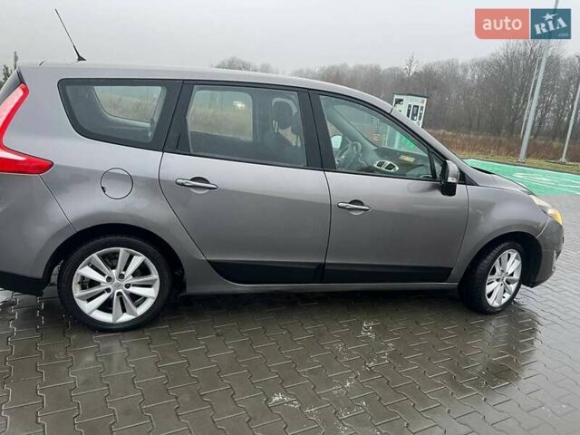 Серый Рено Гранд Сценик, объемом двигателя 1.46 л и пробегом 232 тыс. км за 6750 $, фото 6 на Automoto.ua