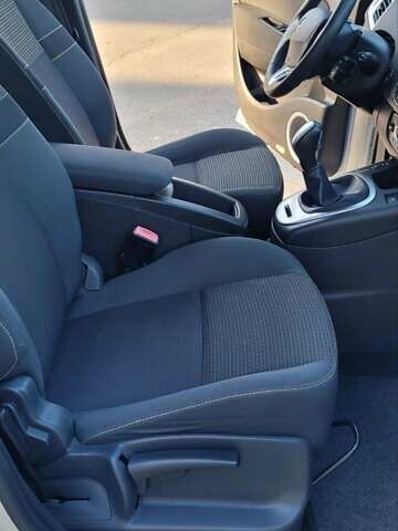 Серый Рено Гранд Сценик, объемом двигателя 2 л и пробегом 248 тыс. км за 8650 $, фото 20 на Automoto.ua