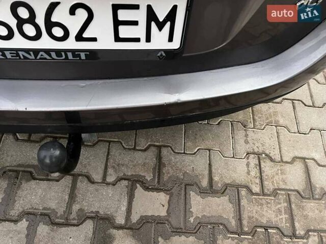 Сірий Рено Гранд Сценік, об'ємом двигуна 1.46 л та пробігом 254 тис. км за 7300 $, фото 17 на Automoto.ua