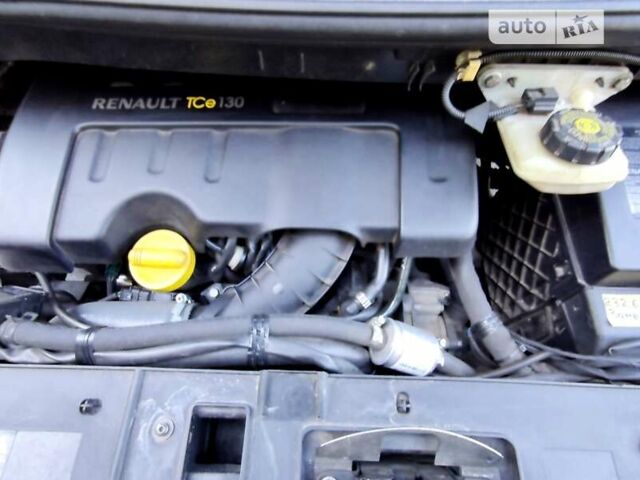 Серый Рено Гранд Сценик, объемом двигателя 1.4 л и пробегом 247 тыс. км за 7200 $, фото 4 на Automoto.ua