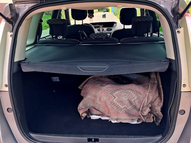 Сірий Рено Гранд Сценік, об'ємом двигуна 1.4 л та пробігом 215 тис. км за 6700 $, фото 4 на Automoto.ua