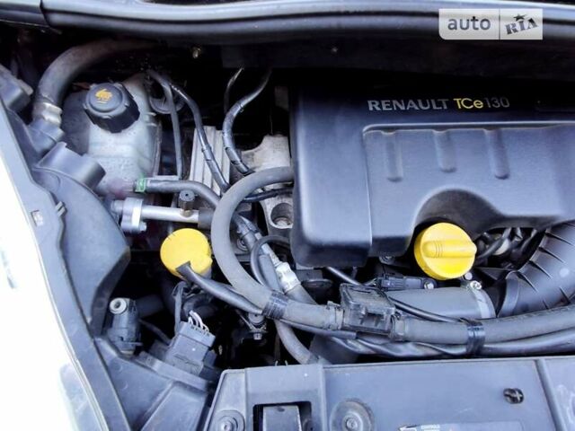 Серый Рено Гранд Сценик, объемом двигателя 1.4 л и пробегом 247 тыс. км за 7200 $, фото 3 на Automoto.ua