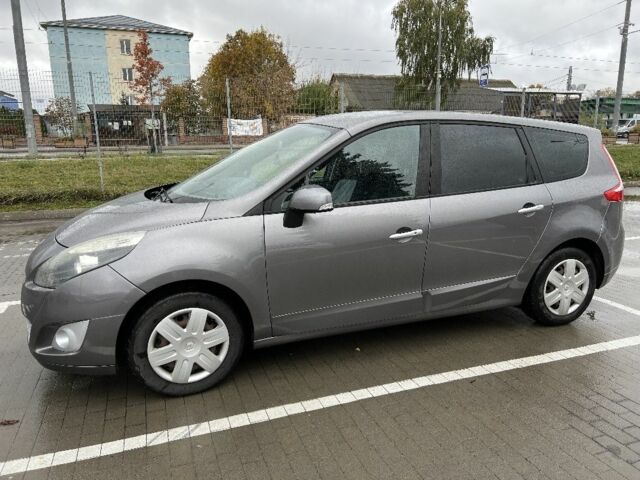 Сірий Рено Гранд Сценік, об'ємом двигуна 1.4 л та пробігом 165 тис. км за 6900 $, фото 3 на Automoto.ua