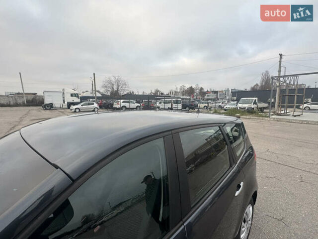 Сірий Рено Гранд Сценік, об'ємом двигуна 1.6 л та пробігом 219 тис. км за 9000 $, фото 66 на Automoto.ua