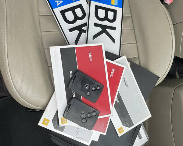 Серый Рено Гранд Сценик, объемом двигателя 1.6 л и пробегом 215 тыс. км за 6850 $, фото 23 на Automoto.ua