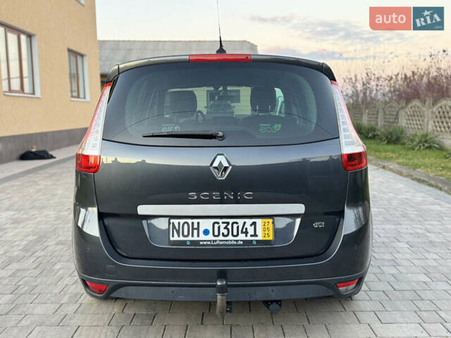 Серый Рено Гранд Сценик, объемом двигателя 1.6 л и пробегом 265 тыс. км за 7999 $, фото 4 на Automoto.ua