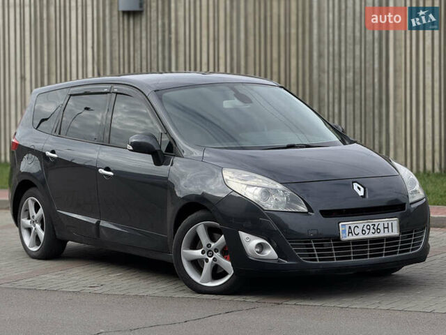 Серый Рено Гранд Сценик, объемом двигателя 1.9 л и пробегом 330 тыс. км за 6650 $, фото 1 на Automoto.ua