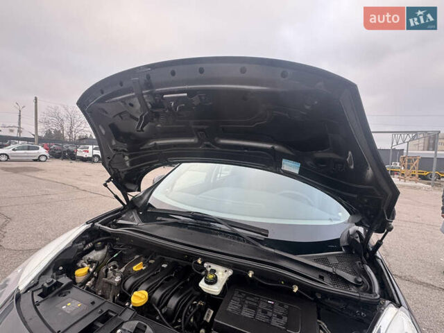 Сірий Рено Гранд Сценік, об'ємом двигуна 1.6 л та пробігом 219 тис. км за 9000 $, фото 65 на Automoto.ua