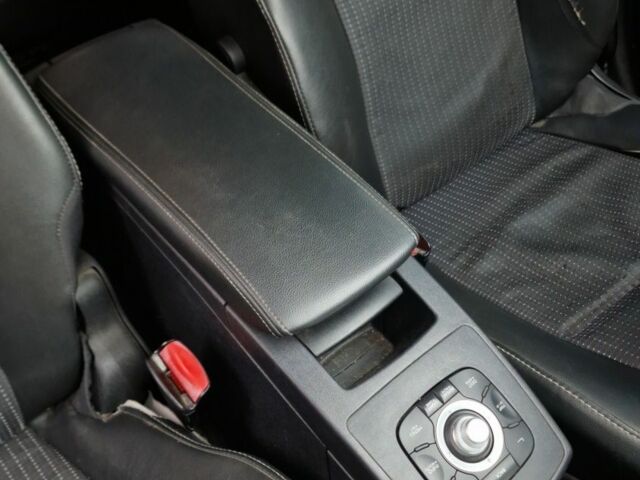 Серый Рено Гранд Сценик, объемом двигателя 1.6 л и пробегом 330 тыс. км за 7400 $, фото 7 на Automoto.ua