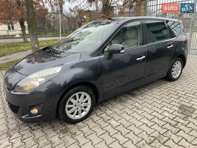 Серый Рено Гранд Сценик, объемом двигателя 1.6 л и пробегом 215 тыс. км за 6850 $, фото 16 на Automoto.ua