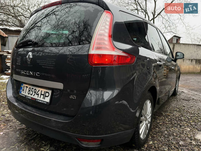 Серый Рено Гранд Сценик, объемом двигателя 1.6 л и пробегом 265 тыс. км за 7950 $, фото 7 на Automoto.ua
