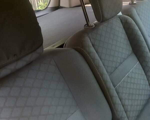 Серый Рено Гранд Сценик, объемом двигателя 1.5 л и пробегом 307 тыс. км за 7300 $, фото 4 на Automoto.ua