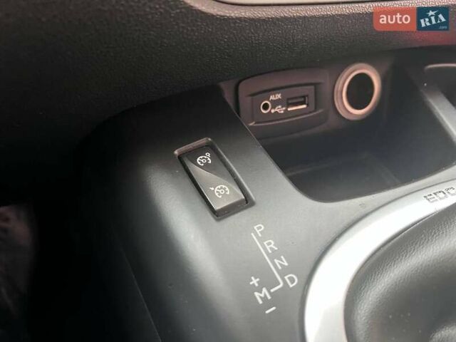 Серый Рено Гранд Сценик, объемом двигателя 1.46 л и пробегом 278 тыс. км за 8490 $, фото 30 на Automoto.ua