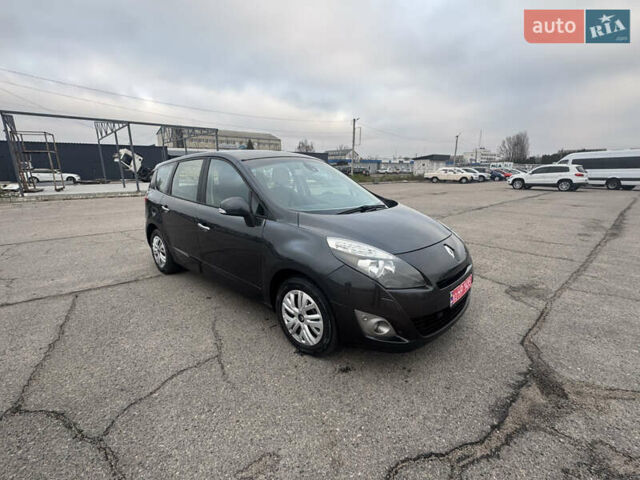 Сірий Рено Гранд Сценік, об'ємом двигуна 1.6 л та пробігом 219 тис. км за 9000 $, фото 13 на Automoto.ua