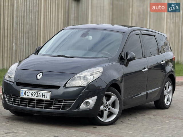 Серый Рено Гранд Сценик, объемом двигателя 1.9 л и пробегом 330 тыс. км за 6650 $, фото 4 на Automoto.ua