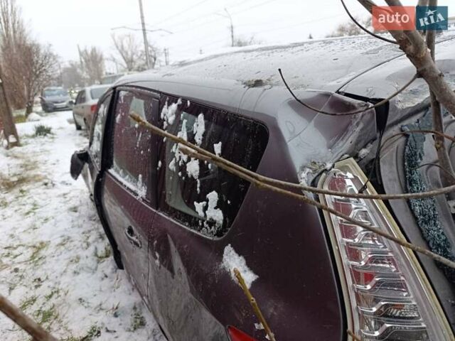 Сірий Рено Гранд Сценік, об'ємом двигуна 1.46 л та пробігом 255 тис. км за 3100 $, фото 6 на Automoto.ua