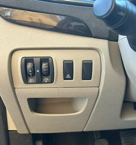 Сірий Рено Гранд Сценік, об'ємом двигуна 1.5 л та пробігом 262 тис. км за 6999 $, фото 31 на Automoto.ua