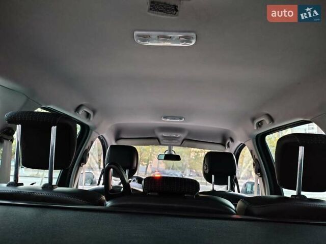 Серый Рено Гранд Сценик, объемом двигателя 1.46 л и пробегом 318 тыс. км за 7800 $, фото 21 на Automoto.ua