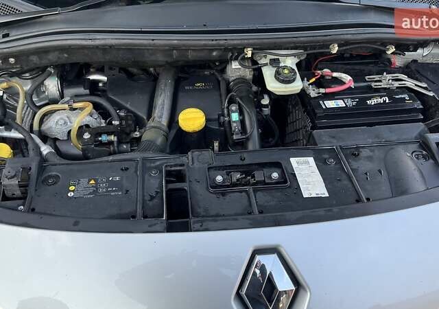 Сірий Рено Гранд Сценік, об'ємом двигуна 1.5 л та пробігом 392 тис. км за 7900 $, фото 4 на Automoto.ua