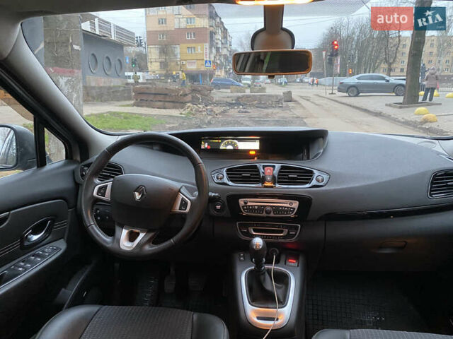 Сірий Рено Гранд Сценік, об'ємом двигуна 1.87 л та пробігом 220 тис. км за 8000 $, фото 30 на Automoto.ua