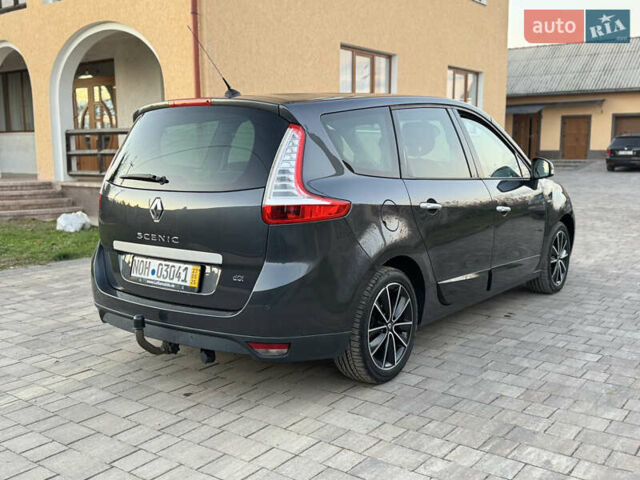 Серый Рено Гранд Сценик, объемом двигателя 1.6 л и пробегом 265 тыс. км за 7999 $, фото 3 на Automoto.ua