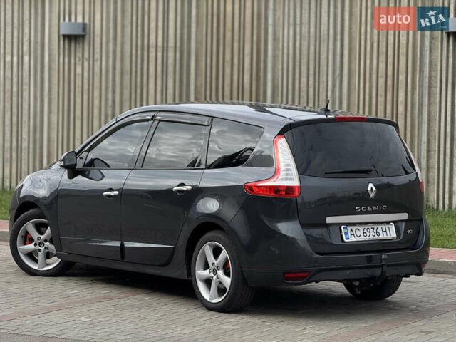 Серый Рено Гранд Сценик, объемом двигателя 1.9 л и пробегом 330 тыс. км за 6650 $, фото 6 на Automoto.ua