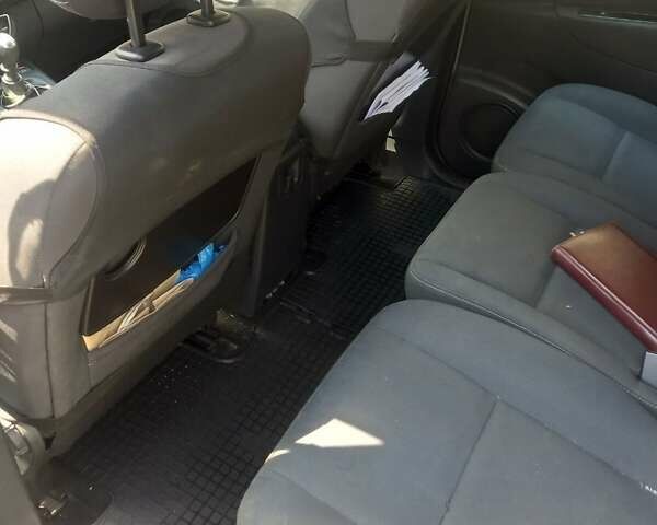 Серый Рено Гранд Сценик, объемом двигателя 1.5 л и пробегом 307 тыс. км за 7300 $, фото 2 на Automoto.ua