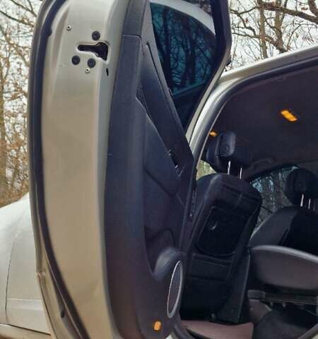 Серый Рено Гранд Сценик, объемом двигателя 1.6 л и пробегом 335 тыс. км за 7400 $, фото 56 на Automoto.ua