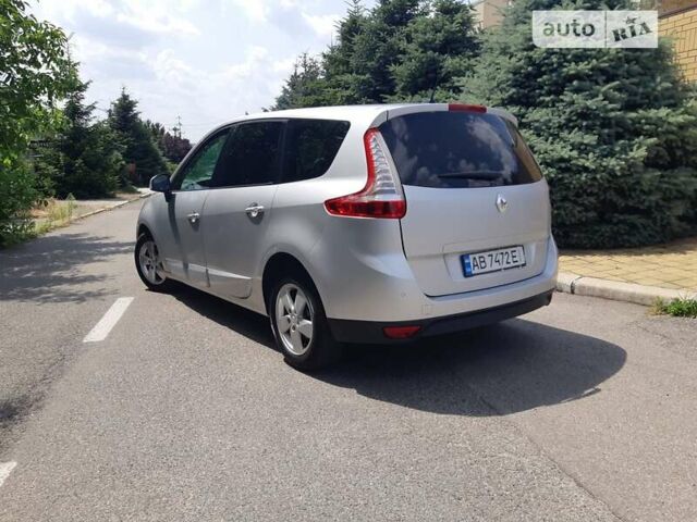Серый Рено Гранд Сценик, объемом двигателя 1.5 л и пробегом 280 тыс. км за 7150 $, фото 2 на Automoto.ua