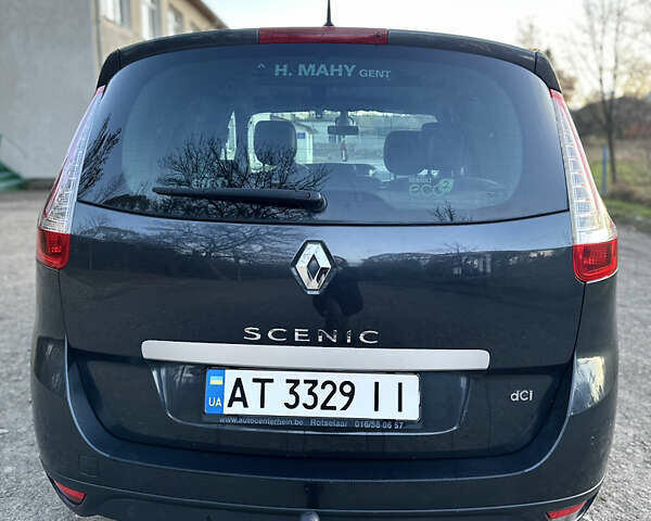 Серый Рено Гранд Сценик, объемом двигателя 1.5 л и пробегом 305 тыс. км за 7200 $, фото 5 на Automoto.ua