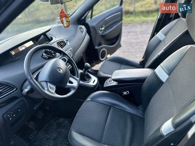 Серый Рено Гранд Сценик, объемом двигателя 1.5 л и пробегом 305 тыс. км за 7200 $, фото 14 на Automoto.ua