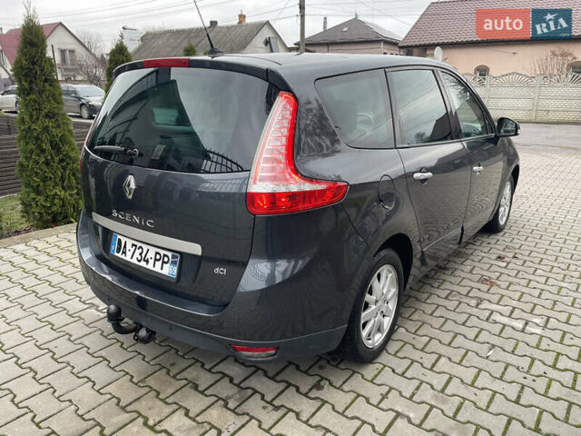 Серый Рено Гранд Сценик, объемом двигателя 1.6 л и пробегом 215 тыс. км за 6850 $, фото 10 на Automoto.ua