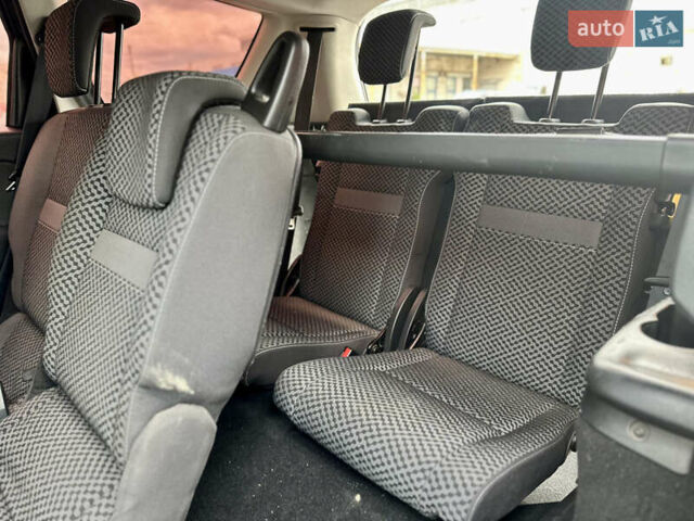 Рено Гранд Сценик 2011 в Киеве на Automoto.ua Серый Рено Гранд Сценик, объемом двигателя 1.46 л и пробегом 277 тыс. км за 8300 $, фото 15 на Automoto.ua