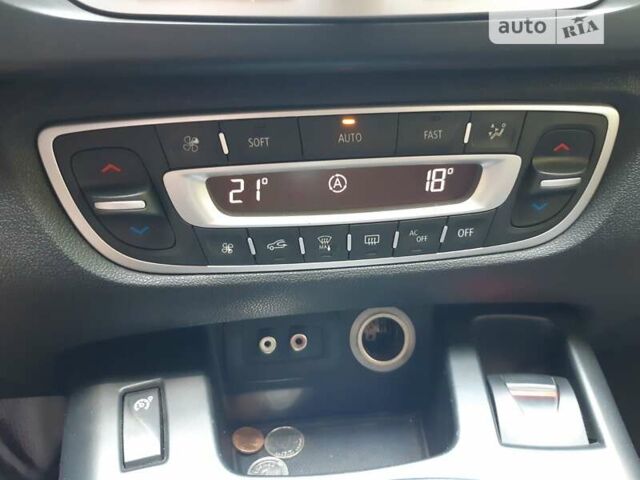 Сірий Рено Гранд Сценік, об'ємом двигуна 1.5 л та пробігом 280 тис. км за 7150 $, фото 43 на Automoto.ua