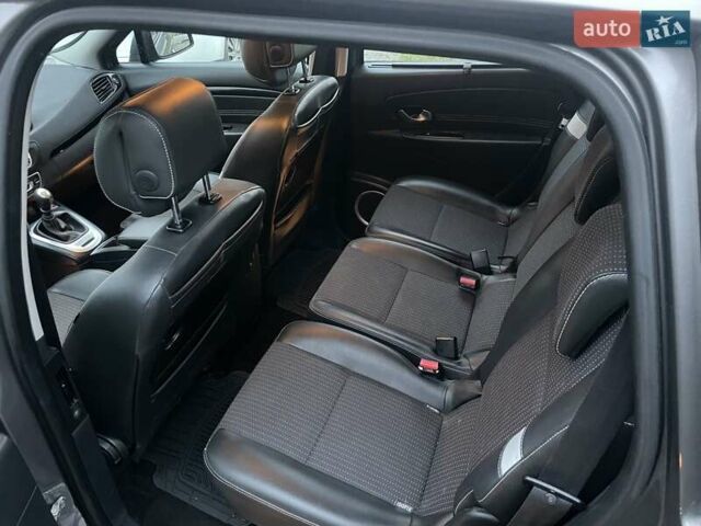 Сірий Рено Гранд Сценік, об'ємом двигуна 1.4 л та пробігом 176 тис. км за 6900 $, фото 15 на Automoto.ua