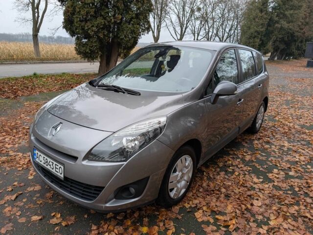 Серый Рено Гранд Сценик, объемом двигателя 1.5 л и пробегом 261 тыс. км за 5999 $, фото 11 на Automoto.ua