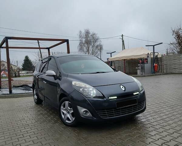 Серый Рено Гранд Сценик, объемом двигателя 1.5 л и пробегом 292 тыс. км за 6700 $, фото 29 на Automoto.ua