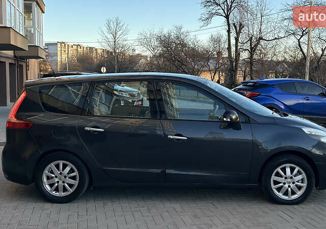 Сірий Рено Гранд Сценік, об'ємом двигуна 1.5 л та пробігом 262 тис. км за 6999 $, фото 8 на Automoto.ua