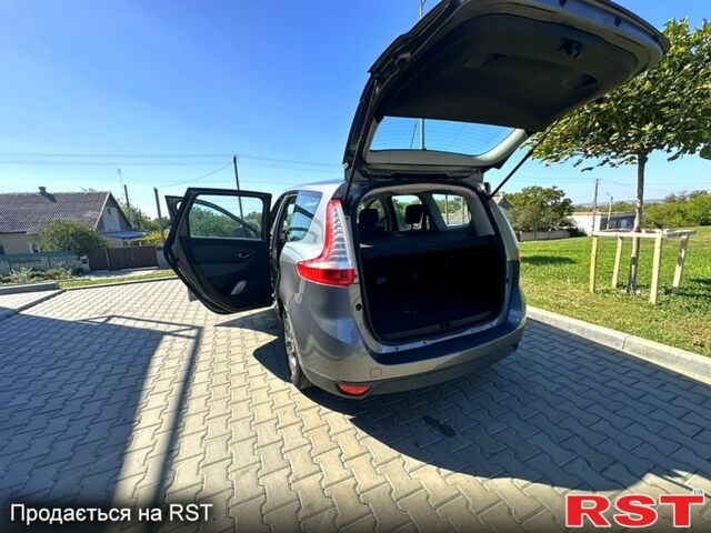 Серый Рено Гранд Сценик, объемом двигателя 15 л и пробегом 311 тыс. км за 7200 $, фото 12 на Automoto.ua