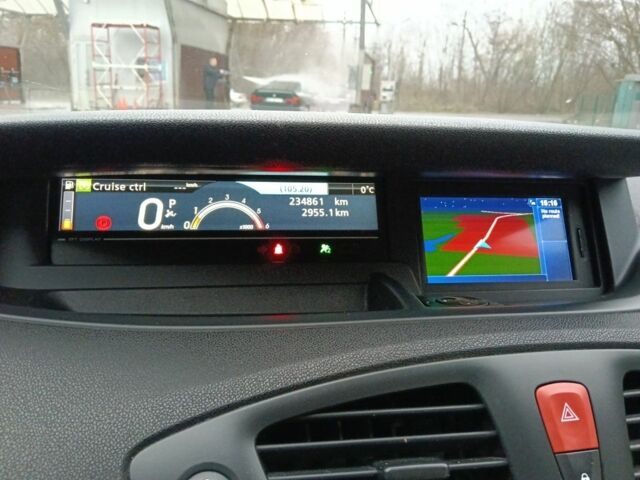 Серый Рено Гранд Сценик, объемом двигателя 1.5 л и пробегом 234 тыс. км за 5900 $, фото 14 на Automoto.ua