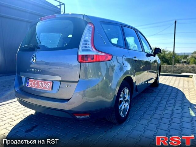 Серый Рено Гранд Сценик, объемом двигателя 15 л и пробегом 311 тыс. км за 7200 $, фото 3 на Automoto.ua