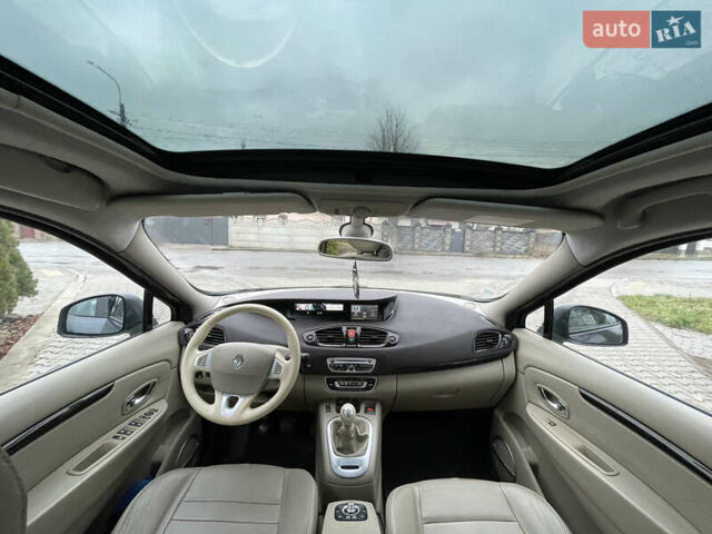 Серый Рено Гранд Сценик, объемом двигателя 1.6 л и пробегом 215 тыс. км за 6850 $, фото 25 на Automoto.ua