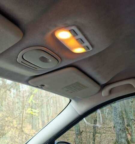 Серый Рено Гранд Сценик, объемом двигателя 1.6 л и пробегом 335 тыс. км за 7400 $, фото 35 на Automoto.ua