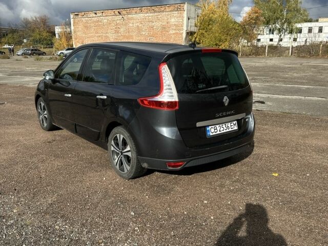 Рено Гранд Сценик 2011 в Чернигове на Automoto.ua Серый Рено Гранд Сценик, объемом двигателя 1.5 л и пробегом 309 тыс. км за 7600 $, фото 2 на Automoto.ua