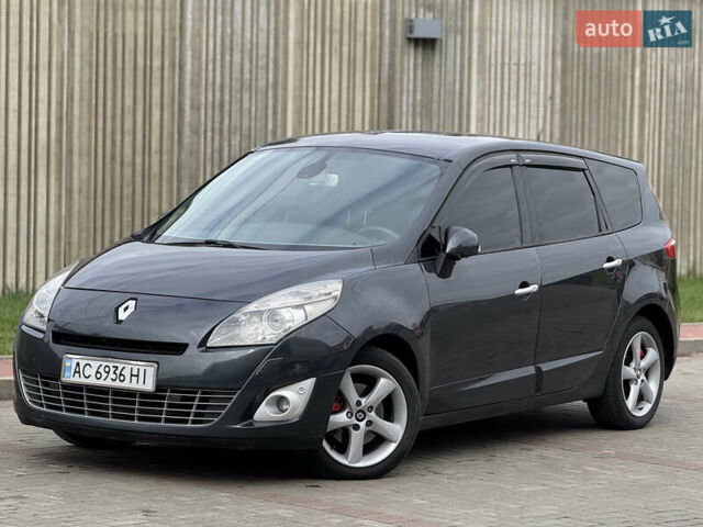 Серый Рено Гранд Сценик, объемом двигателя 1.9 л и пробегом 330 тыс. км за 6650 $, фото 3 на Automoto.ua